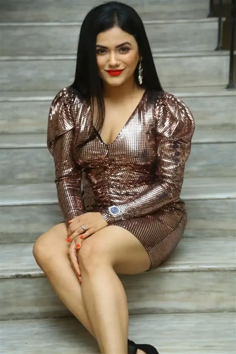 Telugu Actress Shrutika Gaokkar long Legs Show in Marron Top